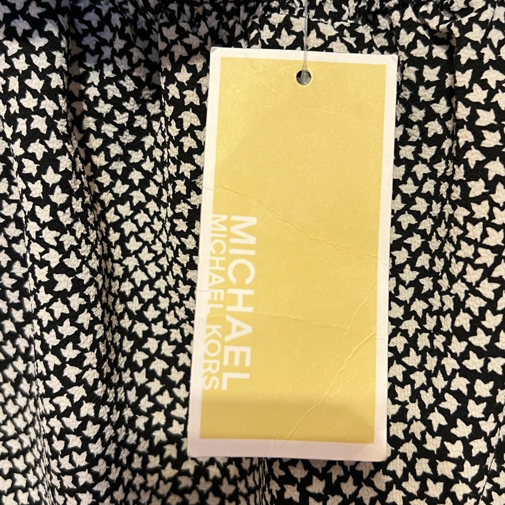 Michael Kors Breezy On/Off Shoulder Top 1X -NWT ⛱️ - Picture 2 of 12